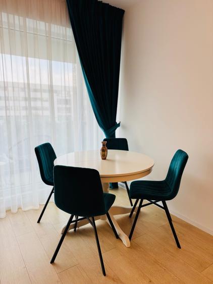 Apartament cu 2 camere decomandat în Străulești