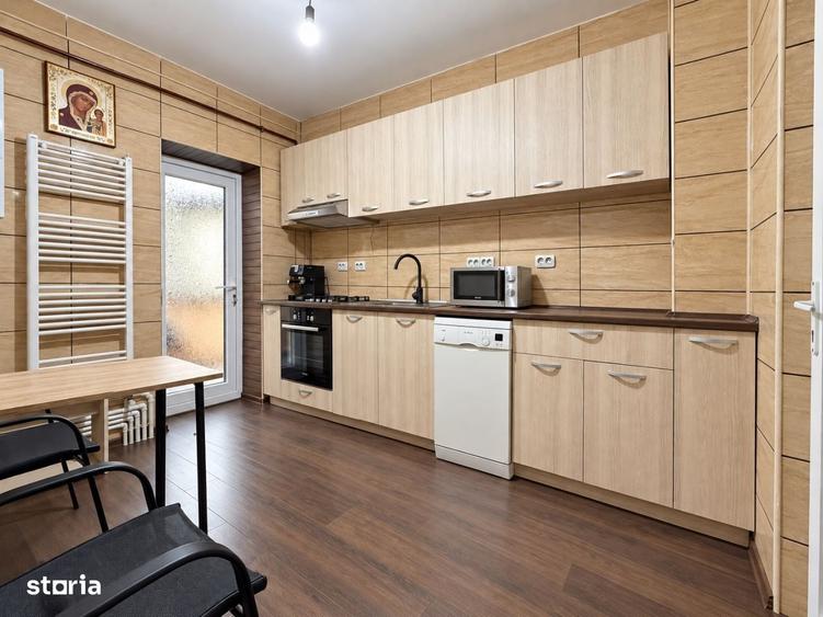 Apartament cu 4 camere în Trocadero