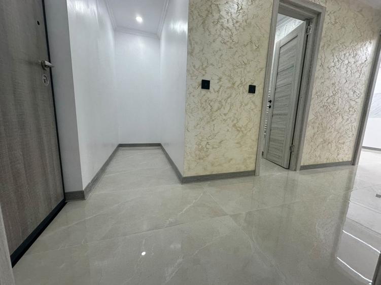 Apartament cu 4 camere semidecomandat în Vidin-Progresul