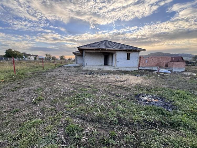 Casă cu 3 camere în Central