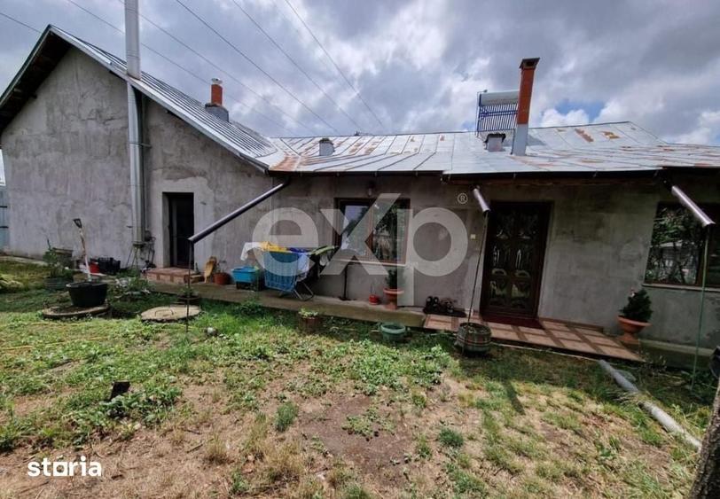 Casă cu 4 camere cu Teren 1600 Mp în Sălcioara