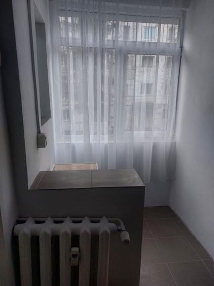 Garsonieră decomandată în Exterior Vest