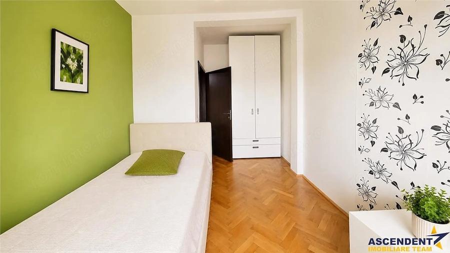 Apartament cu 2 camere semidecomandat în Central