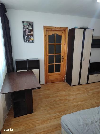 Apartament cu 2 camere nedecomandat în Șagului