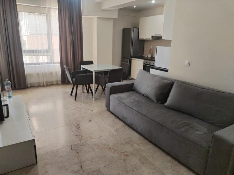 Apartament cu 2 camere semidecomandat în Copou