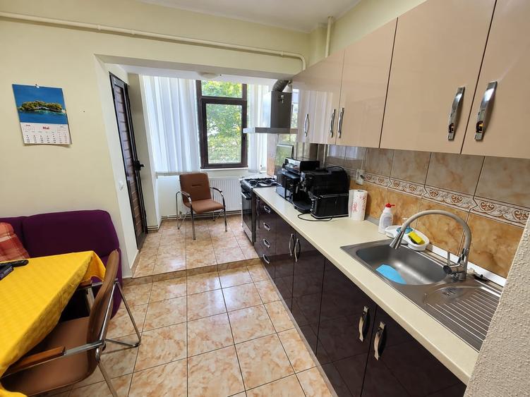 Apartament cu 2 camere decomandat în Mazepa 2