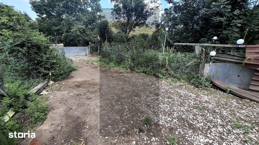 Casă cu 2 camere cu Teren 4000 Mp în Iara