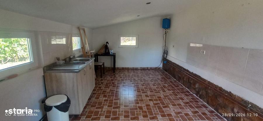 Casă cu 4 camere cu Teren 2259 Mp în Ghioroc