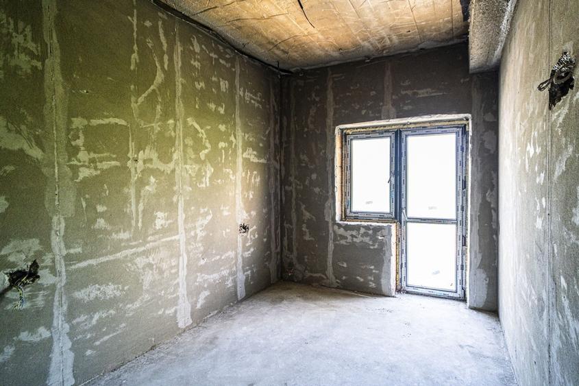 Apartament cu 3 camere semidecomandat în Militari