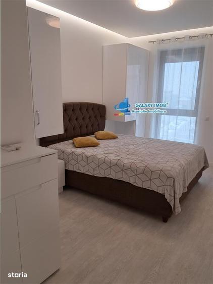 Apartament cu 3 camere decomandat, mobilat în Craiovei