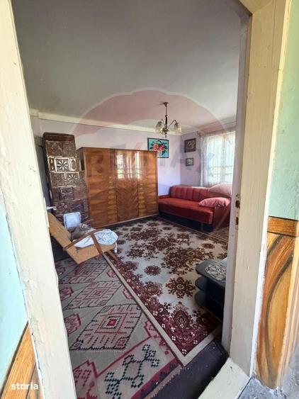 Casa / Vila cu 5 camere de vanzare - 1