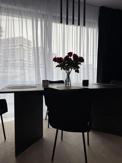 Apartament cu 3 camere decomandat în Barbu Văcărescu