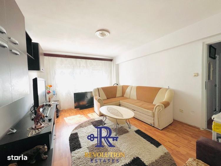 Apartament cu 2 camere decomandat în Central