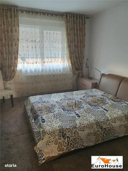 Apartament cu 2 camere decomandat în Cetate