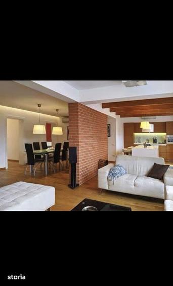 Apartament cu 4 camere decomandat, mobilat în Ultracentral