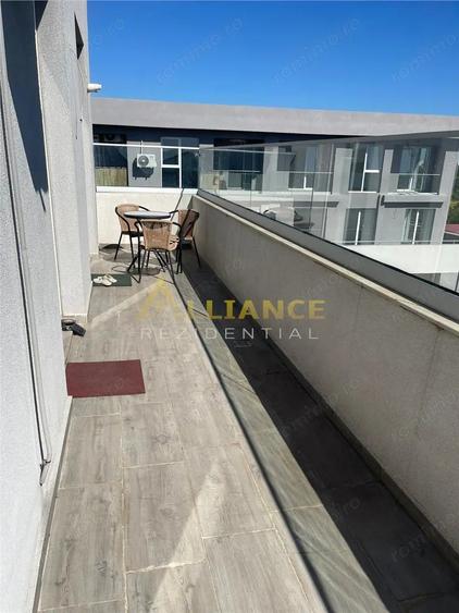 Apartament cu 3 camere decomandat, mobilat în Vitan