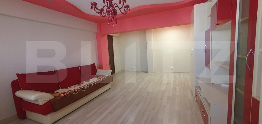 Apartament cu 2 camere semidecomandat, mobilat în Micro 16 — fotografia 2