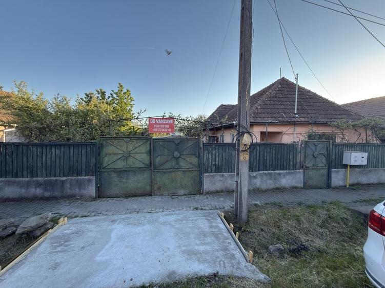 Casă cu 3 camere în Sâncraiu de Mureș