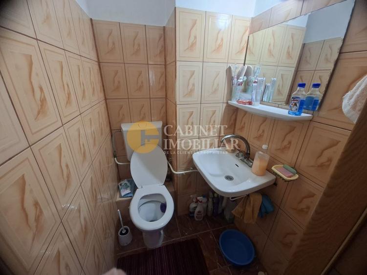 Apartament cu 4 camere decomandat, mobilat în Mircea cel Bătrân
