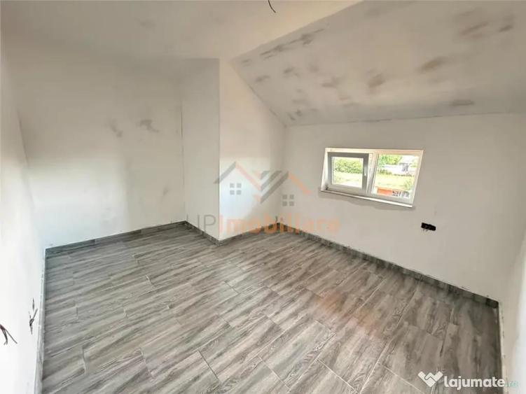 Casă cu 4 camere cu Teren 1439 Mp în Inand