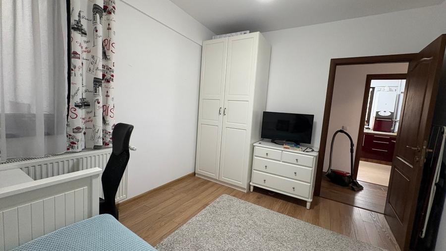 Apartament cu 3 camere decomandat, mobilat în Bucureștii Noi