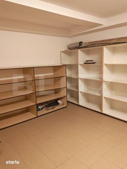 Casă cu 8 camere cu Teren 1000 Mp în Dârste