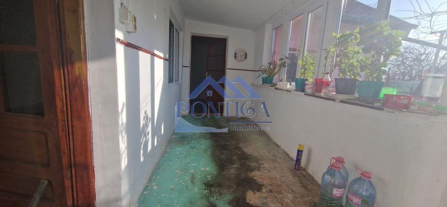 Casă individuală cu 4 camere cu Canalizare în Lumina