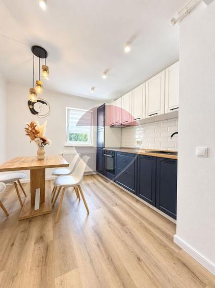 Apartament cu 2 camere decomandat, mobilat în Central