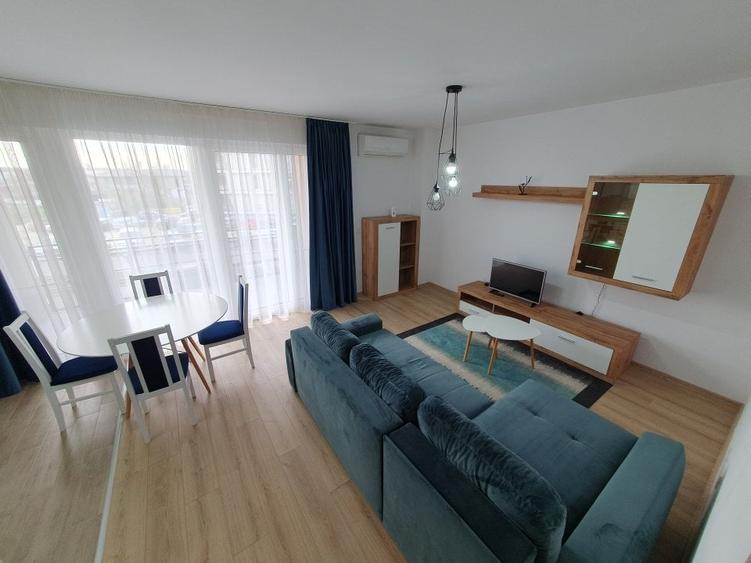 Apartament cu 2 camere decomandat, mobilat în Aradului