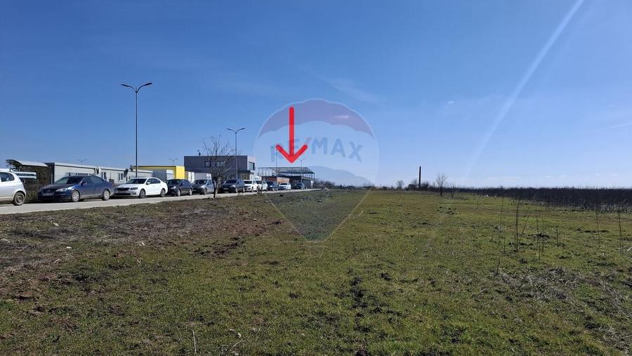Teren agricol intravilan de 15107 mp, în Glina