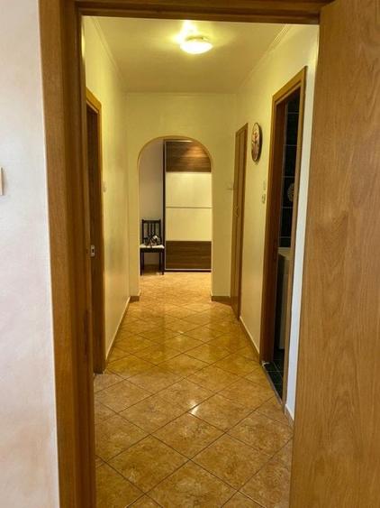Apartament cu 2 camere decomandat, mobilat în Dorobanți