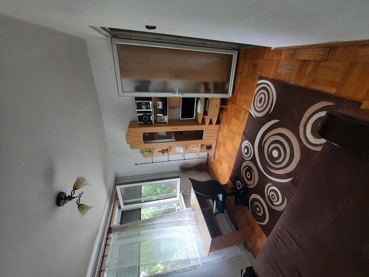 Apartament cu 2 camere decomandat în UTA