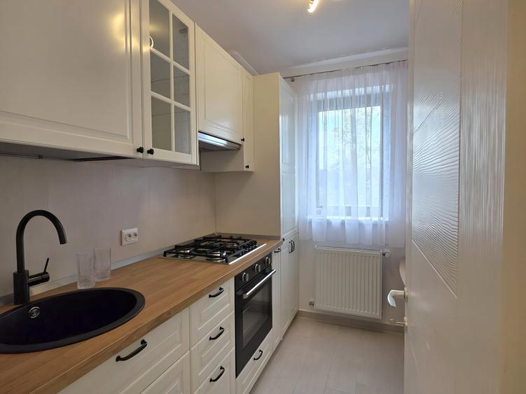 Apartament cu 2 camere decomandat în Theodor Pallady