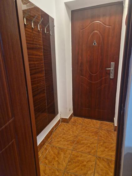 Garsonieră semidecomandată în Muncii