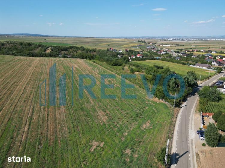 Teren de 7366 mp, în Sărata