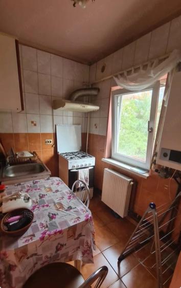 Garsonieră semidecomandată în Comuna din Paris