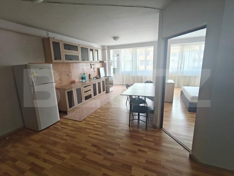Apartament cu 2 camere semidecomandat, mobilat în Florești