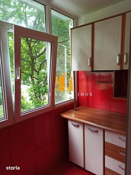 Apartament cu 2 camere decomandat în Trivale