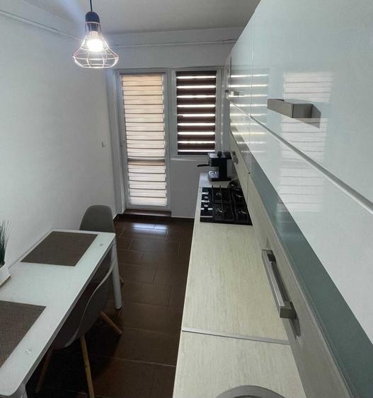Apartament cu 2 camere decomandat în Cug