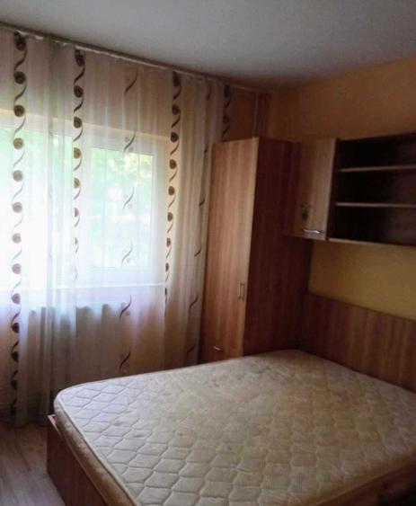 Apartament cu 2 camere decomandat în Canta