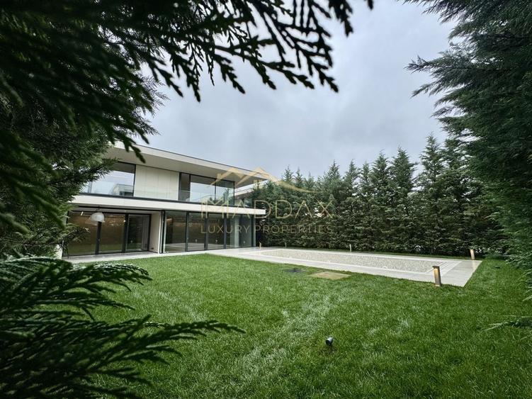 Casă individuală cu 6 camere cu Piscina în Pipera