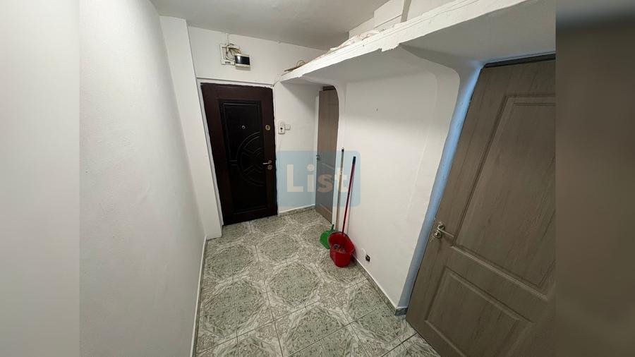Apartament cu 2 camere semidecomandat în Malu Roșu