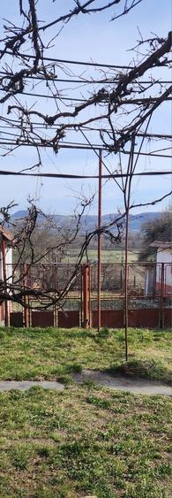 Casă cu 4 camere în Ungra