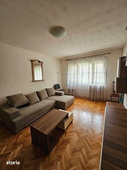 Apartament cu 3 camere decomandat în Mărăști
