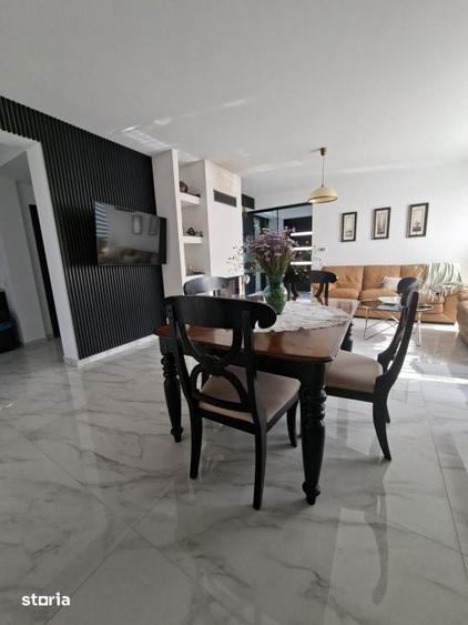 Casă cu 5 camere cu Teren 500 Mp în Săsar