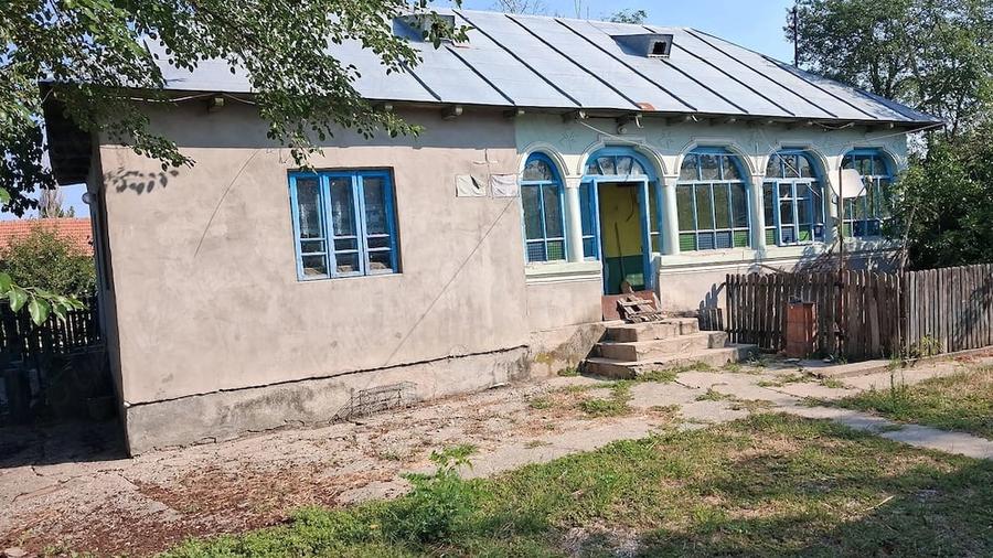 Casă cu 2 camere cu Teren 1000 Mp în Valea Mare