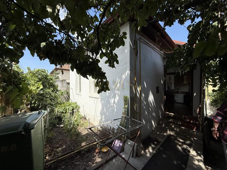 Casă individuală cu 2 camere cu Canalizare în Gruia