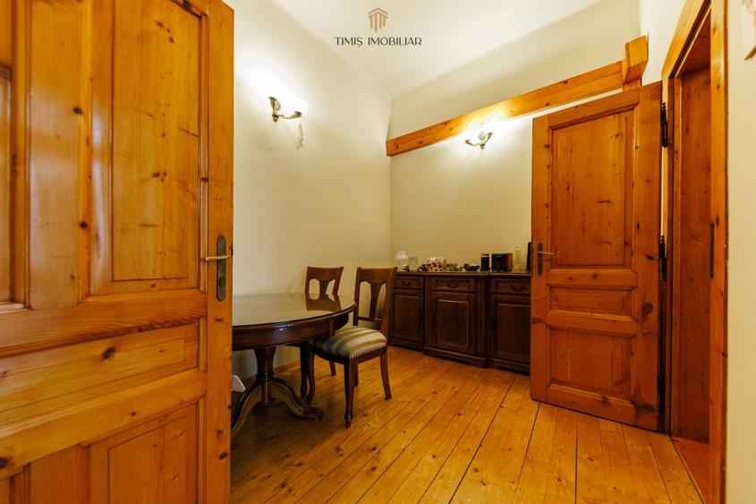 Apartament cu 3 camere semidecomandat, mobilat în Iosefin