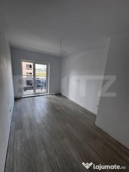 Apartament cu 2 camere semidecomandat în Tudor