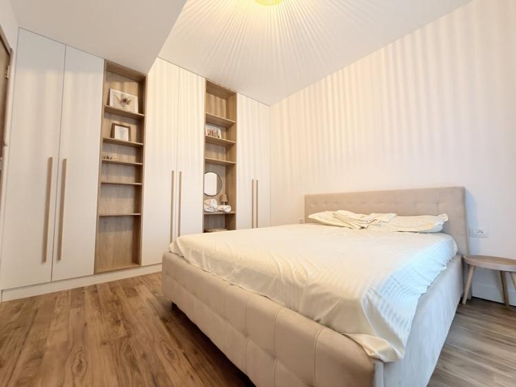 Apartament cu 2 camere semidecomandat, mobilat în Mamaia-Sat